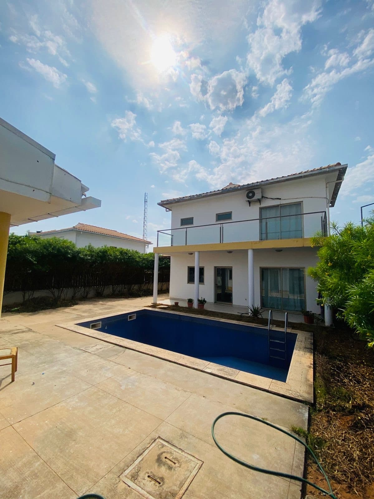 ARRENDAMENTO VIVENDA V3 EM TALATONA NO CONDOMÍNIO VILLAS DO ATLÂNTICO - Imagem 1